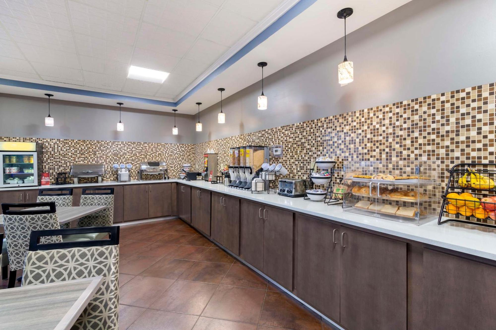 פולר Best Western Savannah Airport Inn & Suites מראה חיצוני תמונה