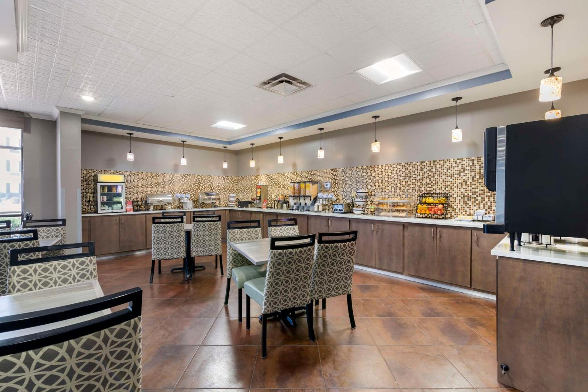 פולר Best Western Savannah Airport Inn & Suites מראה חיצוני תמונה